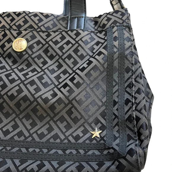 Tommy Hilfiger Black Signature Logo Canvas Shoulder Bag - Picture 2 of 7